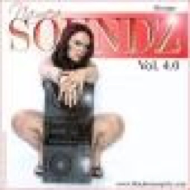 Namea Soundz Mixtape 40 by 1 - Intro 2 - Home Run - Juelz Santana & Lil Wayne 3 - Put it in da air - Papa Reu feat. Rick Ross 4 - Activated - Pitbull feat. Rock City 5 - On my dick now RE cover
